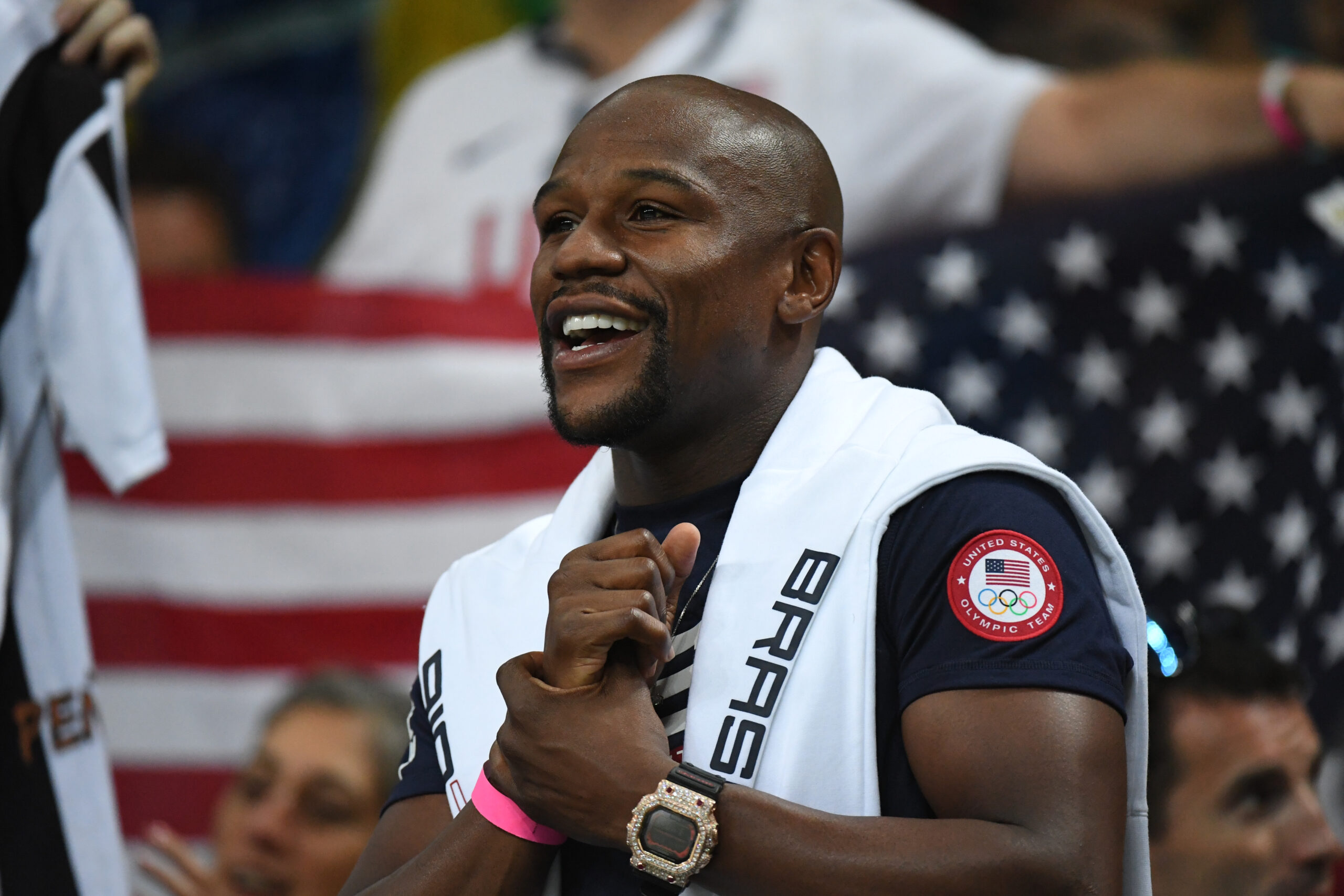 Is Floyd Mayweather gay? Does he swing both ways? Some believe so.