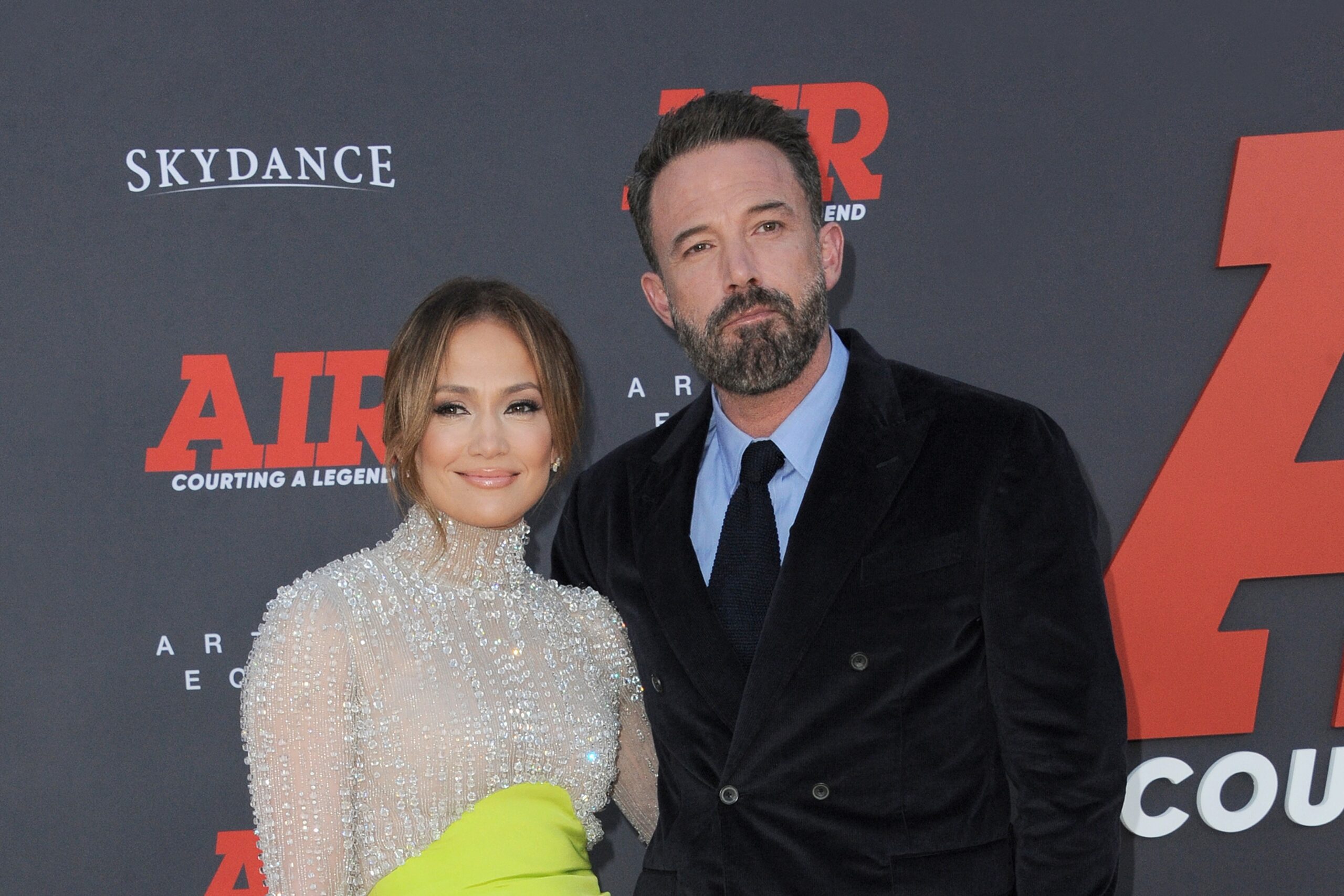 Is Ben Affleck gay? Jennifer Lopez would probably say otherwise.