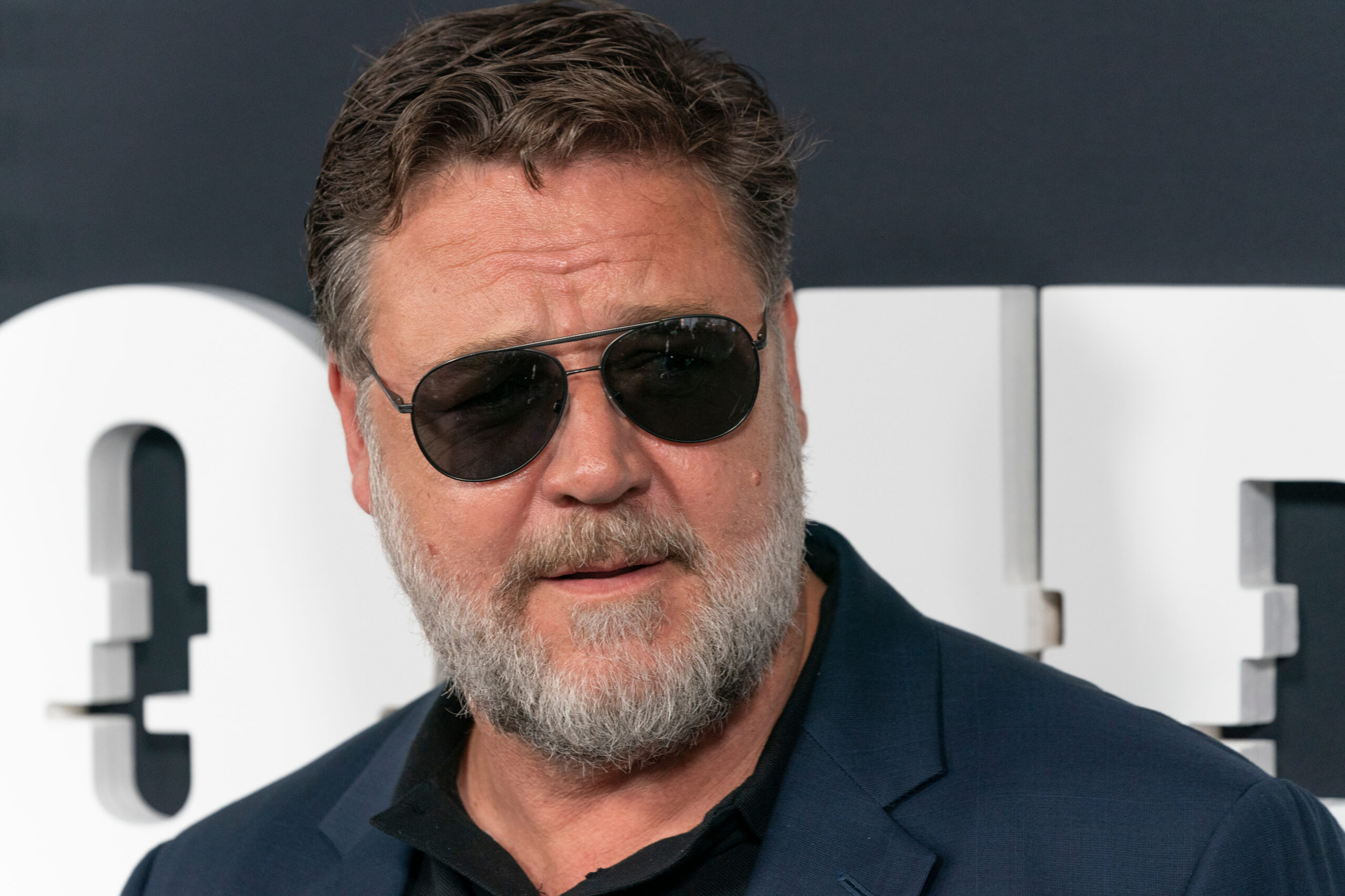 Is Russell Crowe gay? Let's see.